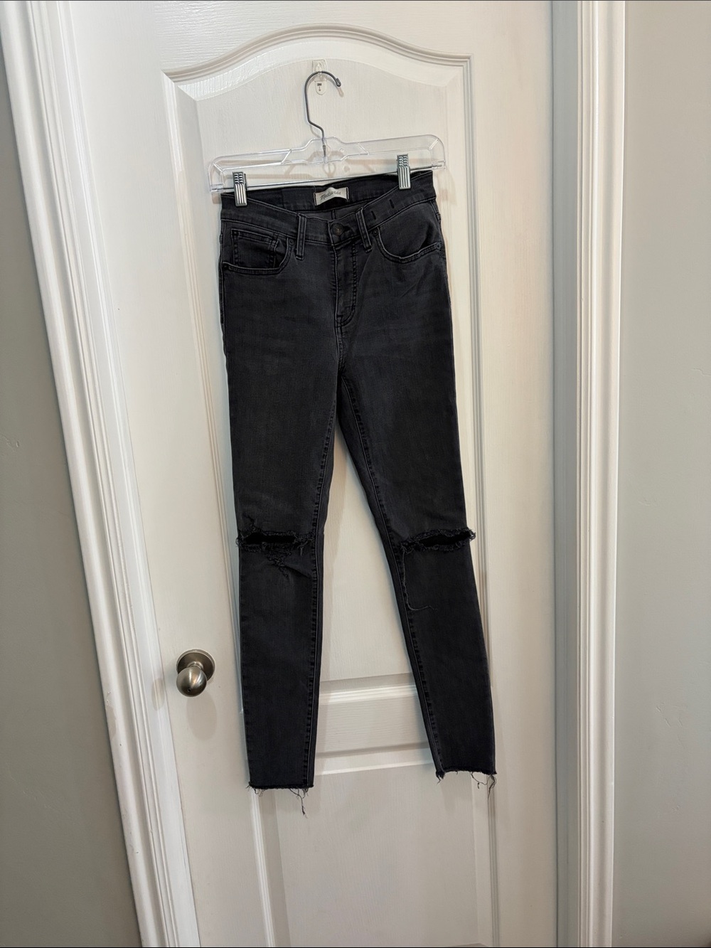 Madewell Black Skinny Jeans with Knee Rips